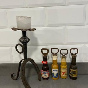 Lote anterior: Candelabro de Hierro con Herradura y Destapadores de Botella
