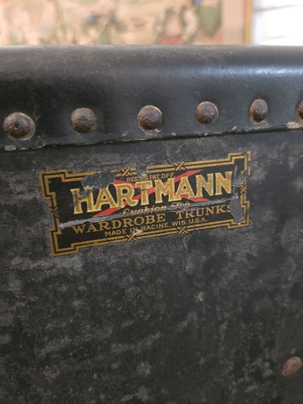 Excepcional baúl americano para ropa Hartmann - imagen 5