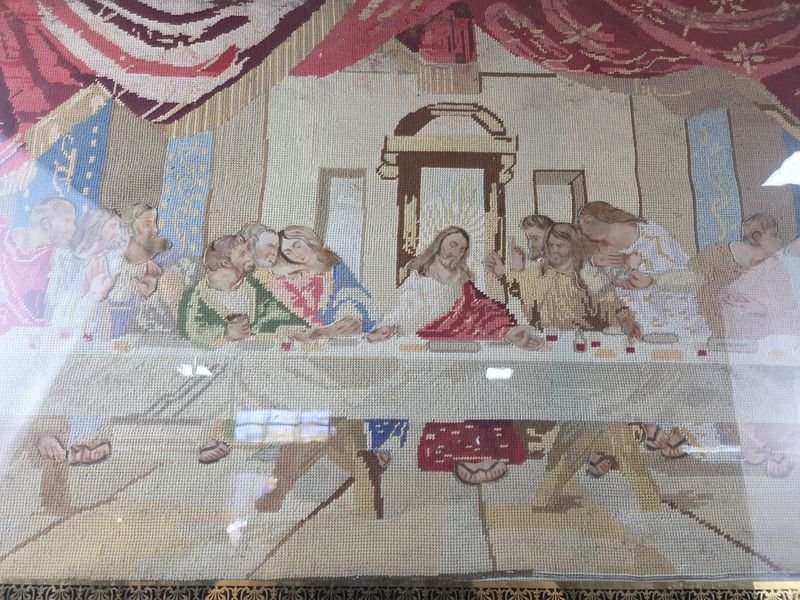 Antiguo telar con la Última Cena en marco de pinotéa - imagen 10