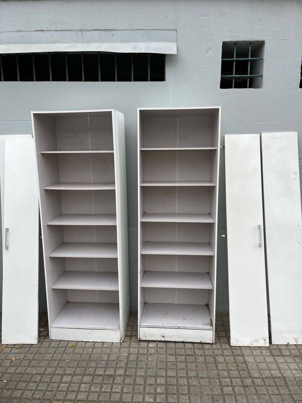 2 Muebles Multiusos Blancos con Estantes y Puertas - imagen 1