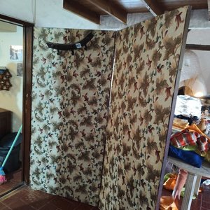 Lote anterior: Biombo Divisorio con Perchero de Madera Oscura