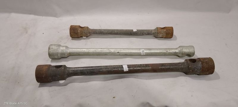3 Llaves de Rueda para Camión (33, 32 y Chica)