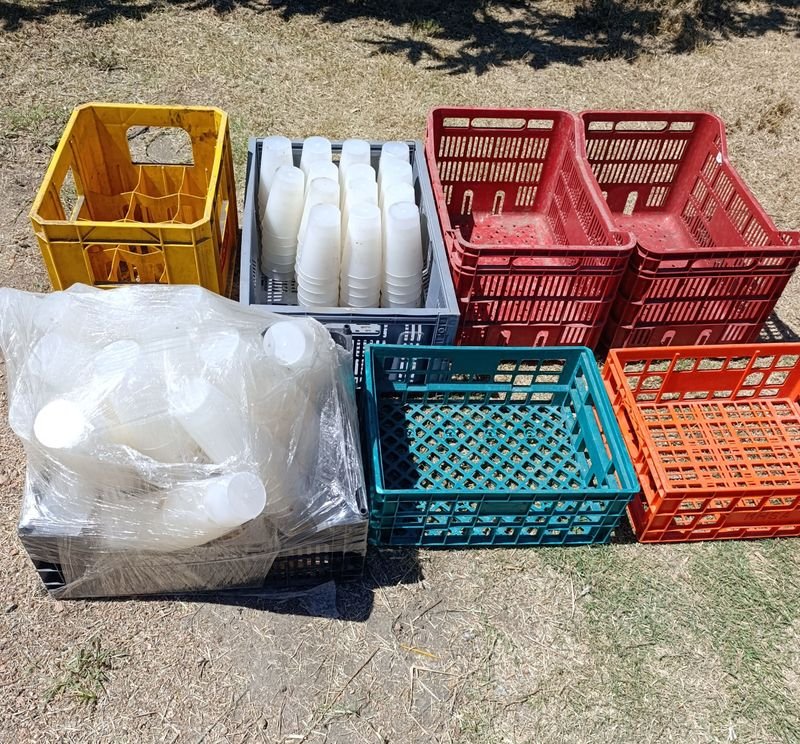 Plásticos descartables y contenedores para vasos - imagen 6