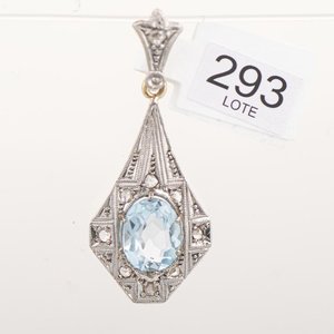 Lote anterior: Colgante Oro 18k con Topacio Azul y Diamantes