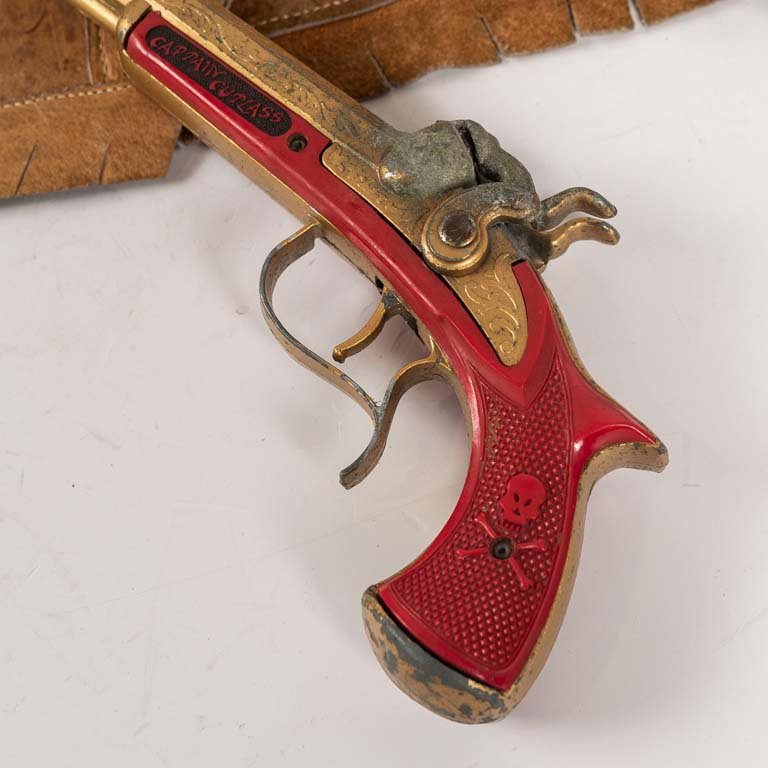 Juguetes para niños: chaleco de cuero y pistola de metal y plástico - imagen 2