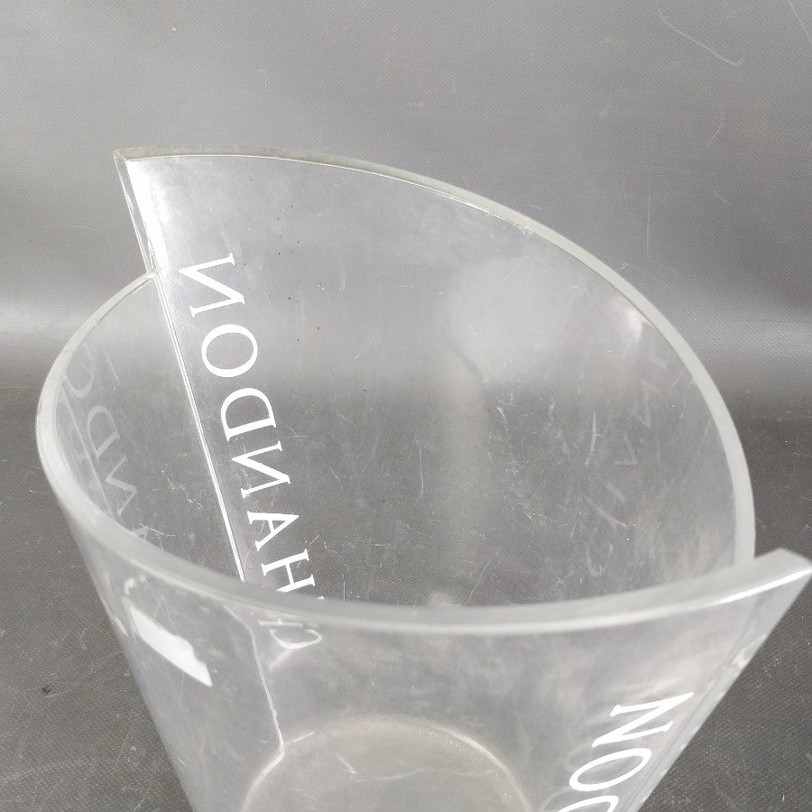 Item 15897 - Image 3