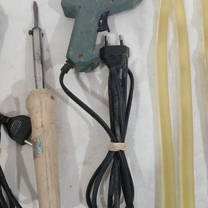 Lote de 8 Herramientas: Llave de Caño Stanley, Cizalla, Soldador y Más - imagen 4