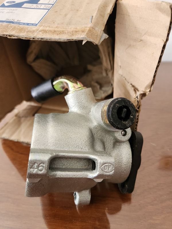 Bomba de Dirección Hidráulica Motorcraft Ford - imagen 1