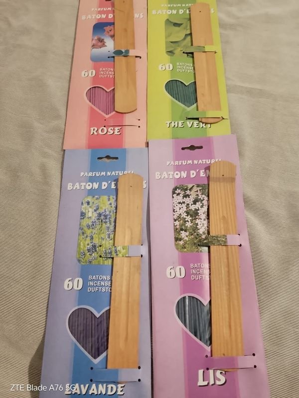 Pack de Inciensos Aromáticos con Porta Incienso de Madera