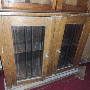 Repisa Aérea de Madera con Dos Puertas y Dos Estantes - imagen 3