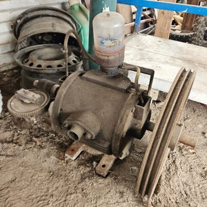 Lote siguiente: Bomba de vacío