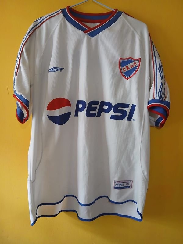 Camiseta de Fútbol Club Nacional de Football Titular 2002/2003 - Umbro Talle M