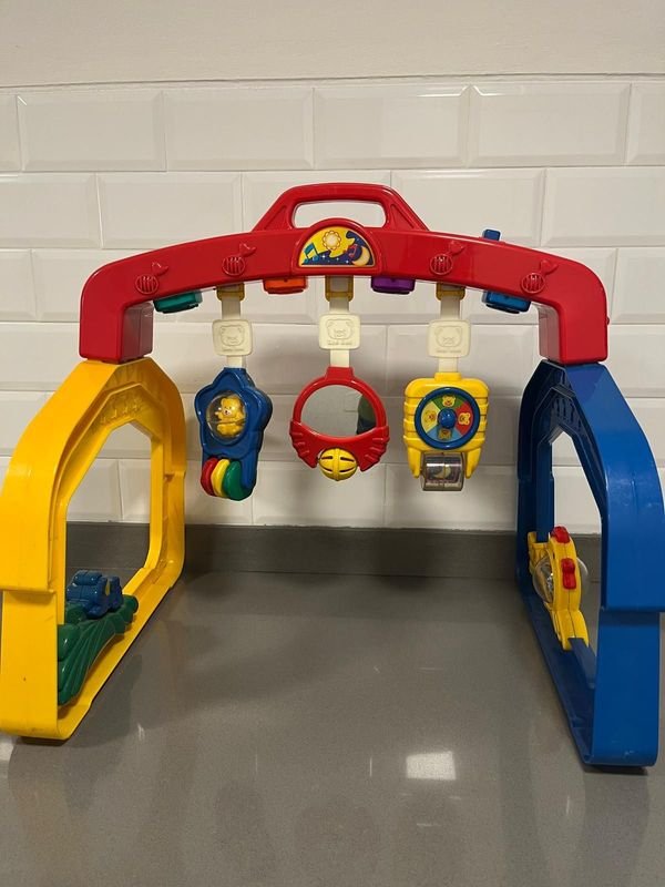 Móvil de Actividades para Bebés con Juguetes Colgantes