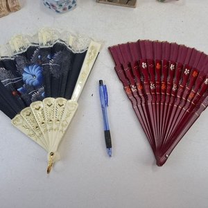 Lote de Adornos: Figuras, Abanicos, Bombonera y Calendario - imagen 9