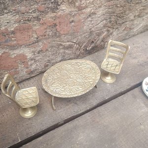 Conjunto Miniatura de Tazas, Platos y Muebles de Colección - imagen 3
