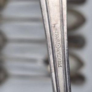 Conjunto de Cubiertos Antiguos: Cucharas y Tenedores de Plata - imagen 6