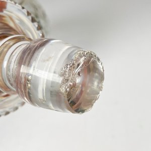 Botellon de cristal tallado hialino ,con cartela y tapón (borde adentro chips) altura 31 cm - imagen 6
