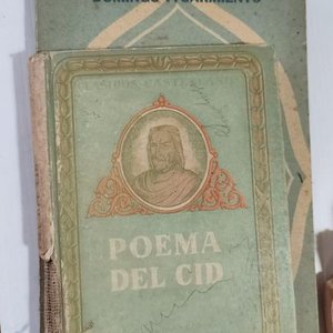 Lote de Libros de Estudio, Colecciones y Textos Varios - imagen 4