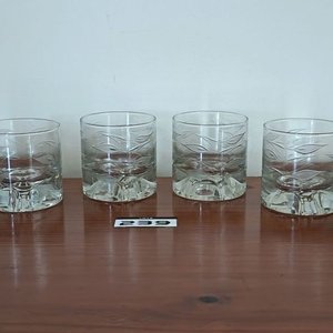 Set de 6 Vasos de Whisky Tallados con Diseño de Hojas - imagen 1