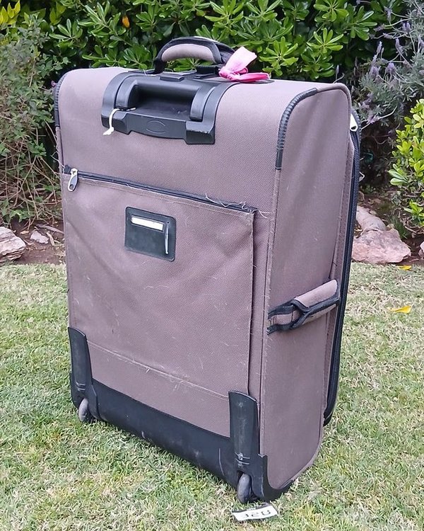 Valija de Viaje Grande con Ruedas y Manija Retráctil