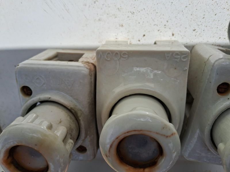 Item 896319 - Image 2