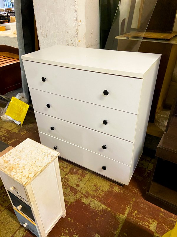 Cajonera Blanca Moderna