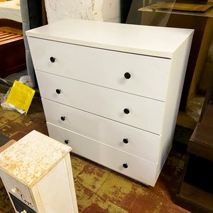 Lote anterior: Cajonera Blanca Moderna