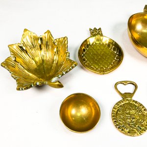 Lote de Ceniceros y Utensilios en Bronce Vintage - imagen 4