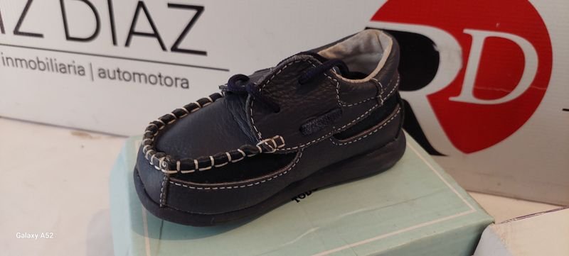 Calzado de alta calidad para hombre - imagen 4