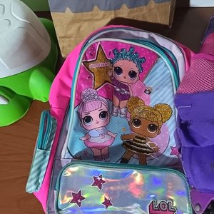 Set de Mochilas Escolares Infantiles con Diseño LOL y Unicornio - imagen 3