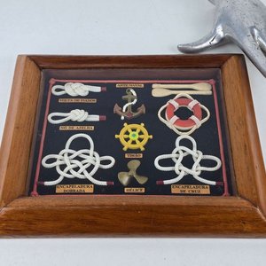 Marco Decorativo Náutico con Nudos y Accesorios Marinos - imagen 1