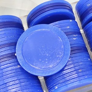 Fichas de Juego Plásticas Azules y Marfil con Bandejas Organizadoras - imagen 7