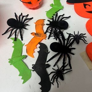 Lote de Decoración Halloween: Calabazas, Careta, Arañas y Más - imagen 6