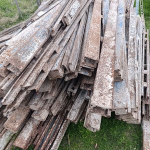 Lote siguiente: Lote de Tijeras para Encofrado de Construcción