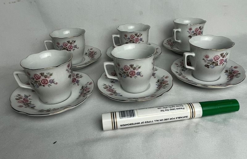Tazas de porcelana con patrón floral - imagen 8