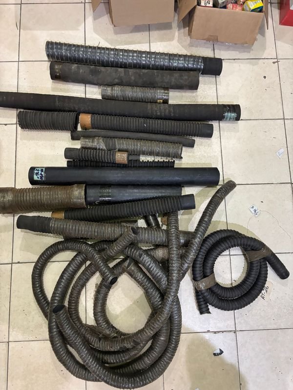 Lote de Caños y Mangueras Flexibles de Goma y Plástico
