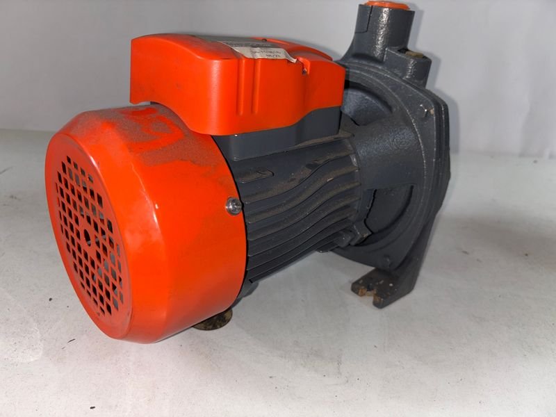 Bomba de agua centrifuga 750w: Equipamiento industrial - imagen 4