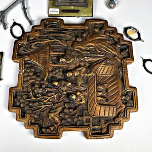 Lote de 16 piezas: Placas de yeso y metal, flauta, tortuga y porta retrato - imagen 3