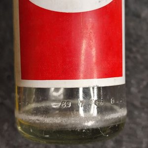 Botella Antigua Pepsi 1.25 Litros con Tapa Original - imagen 3