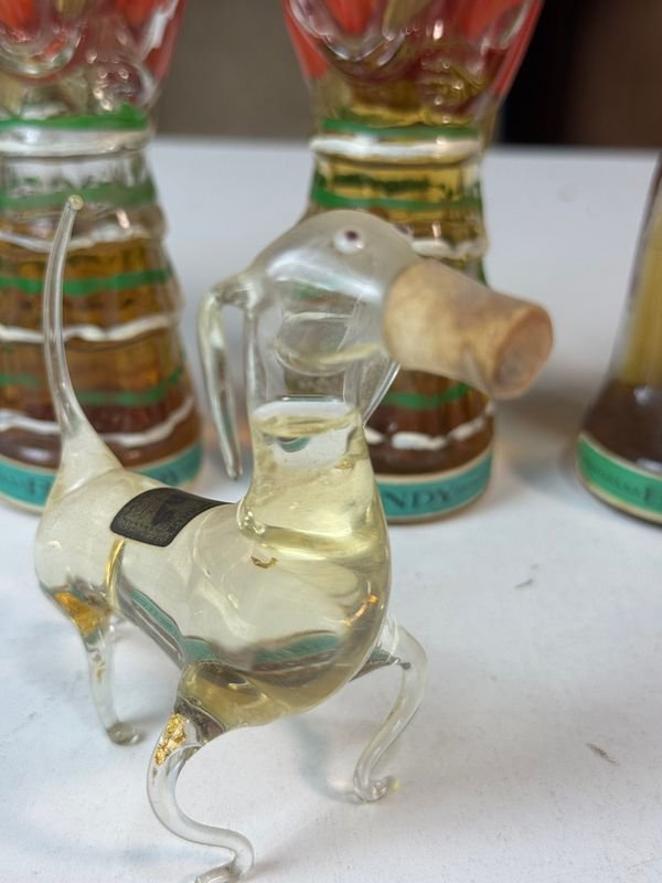 Colección de botellas pequeñas y únicas - imagen 6