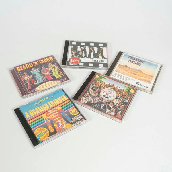 Lote de 5 CDs: Varios Artistas Interpretan Beatles - imagen 1