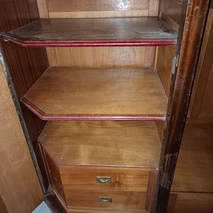 Ropero Antiguo de Madera con Espejo Biselado y Cajones - imagen 6