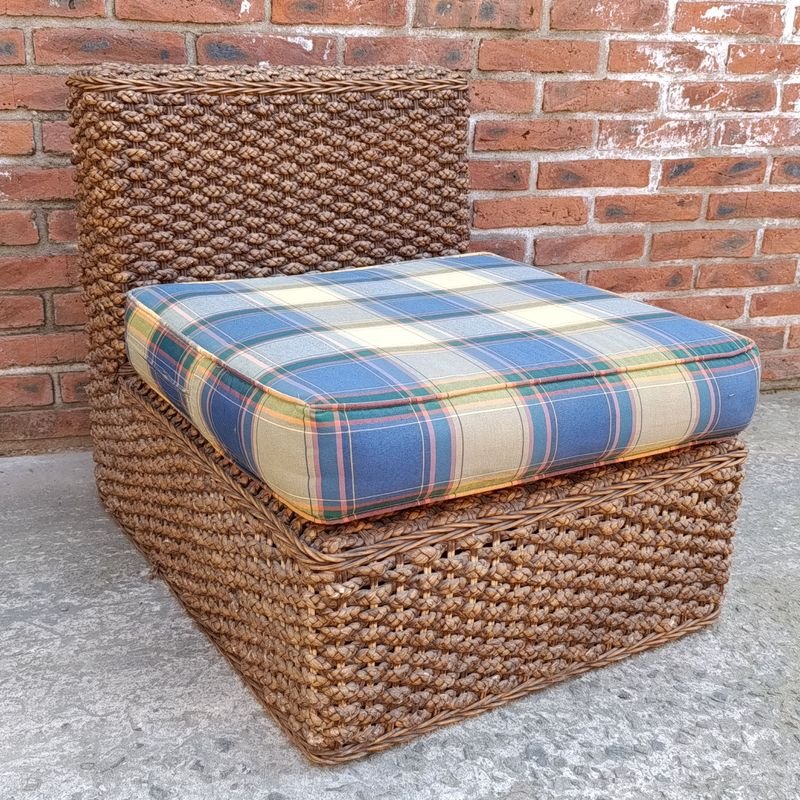 Sillón Tejido en Cardo Trenzado con Almohadón