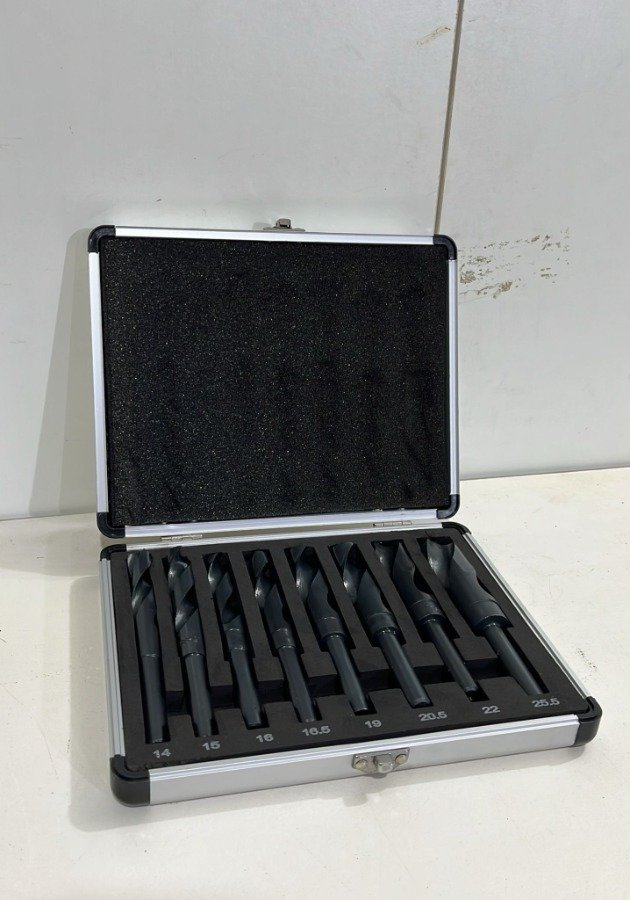 Juego de mechas y caja de aluminio - imagen 4