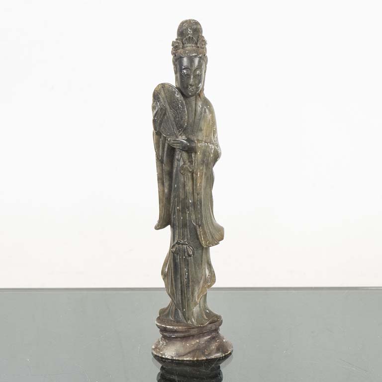 Lote anterior: Figura de piedra Geisha con detalles - Medidas: 6x28cm