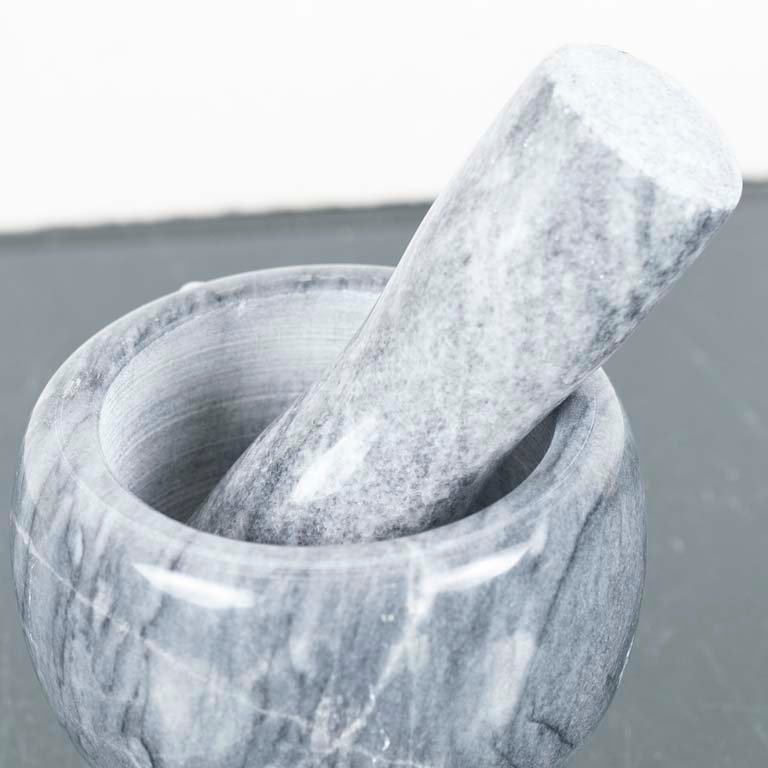Mortero de mármol con mano - Equipamiento de cocina - imagen 2