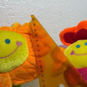 Lote de Juguetes: Peluches, Pistolas, Reproductor CD Panasonic y Más - imagen 13