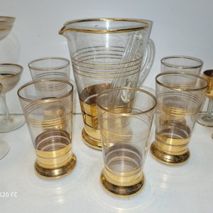 Juego de Cristalería Fina Decorada con Dorado: Jarra, Vasos, Copas y Licoreras - imagen 3
