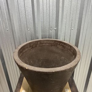 Maceta Grande de Cerámica Marrón - imagen 2