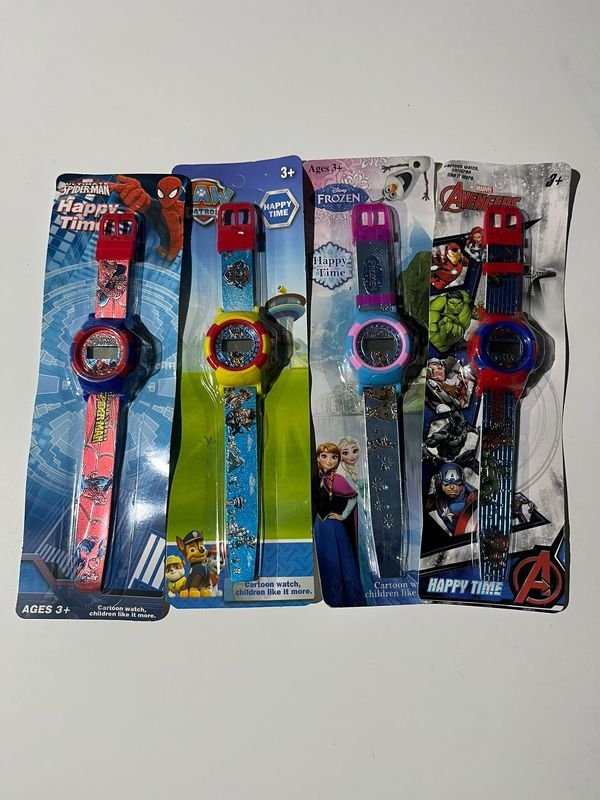 Relojes Infantiles de Personajes (Spider-Man, Paw Patrol, Frozen, Avengers)